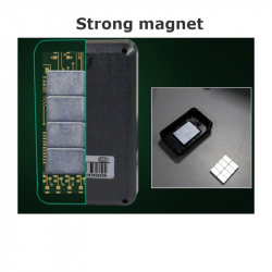 Magnetic GPS tracker with a long battery life